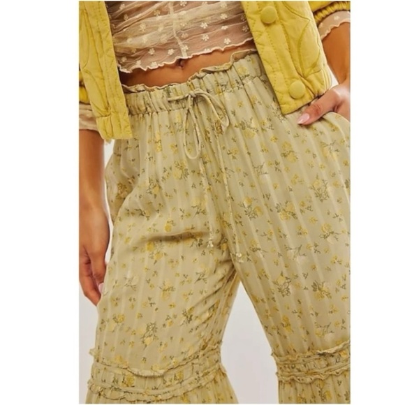 Free People Dainty Ethereal Cottage Prairie Tiered Wide Leg Pants Size Large NEW - Picture 9 of 15